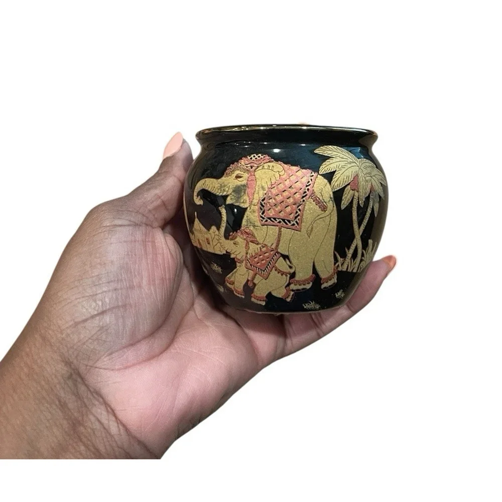 Black Ceramic Mini Vase Bonsai Pot with Elephants Oriental Decor Black Decor
